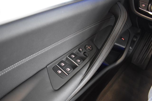 BMW 520d Limo xDrive Autom. Laser Live HUD Leder RFK
