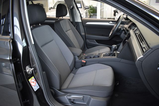 Volkswagen Passat Variant 2.0TDI DSG LED ACC RFKamera LaneA