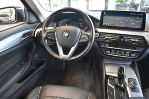 BMW 530d xDrive Touring Steptr. Laser Live HUD Leder