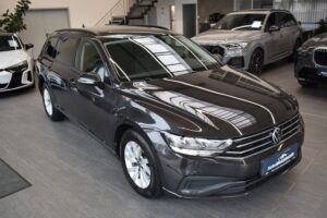 Volkswagen Passat Variant 2.0TDI DSG LED ACC RFKamera DAB
