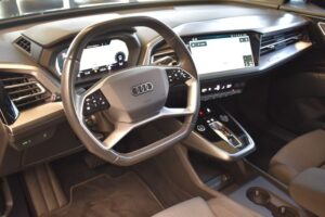 Audi Q4 e-tron 40 LED VirtualC AHK RFKamera ACC LaneA
