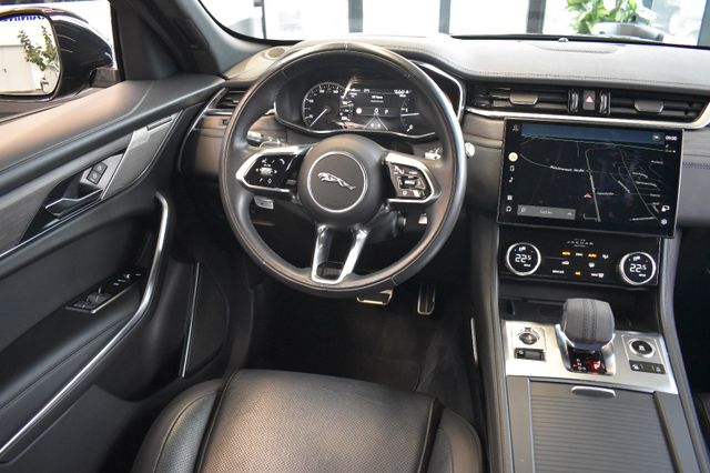 Jaguar F-Pace D165 AWD Aut. LED Leder ACC HuD AHK