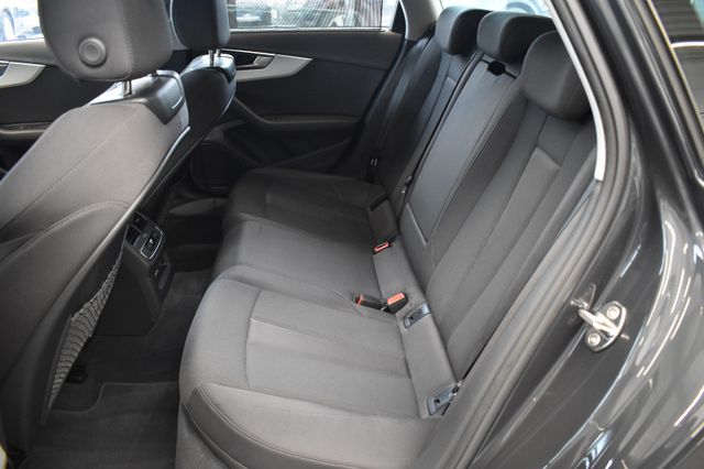 Audi A4 Avant 35TFSI S-tronic LED Navi Tempomat RFKam