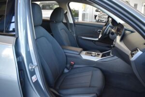 BMW 320d Touring Aut. LED CurvedD HeadUp AHK RFK LCI