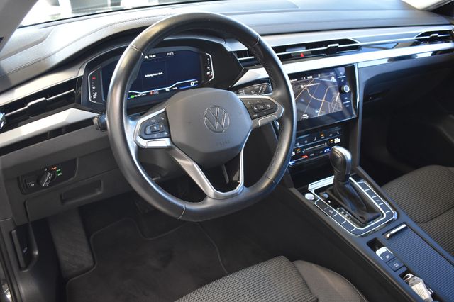 Volkswagen Arteon Shooting Brake 2.0TDI DSG LED ACC LiveCo.