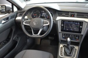 Volkswagen Passat Var. 2.0TDI Comfortline DSG LED ACC RFKam