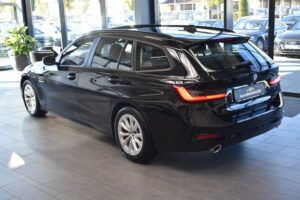 BMW 320d Touring Advantage Aut. Laser AHK PanoSD HUD