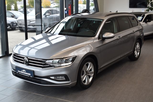 Volkswagen Passat Var. 2.0TDI Comfortline DSG LED ACC RFKam