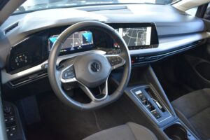 Volkswagen Golf 8 Var. DSG Life LED LiveCo ACC Massage RFK