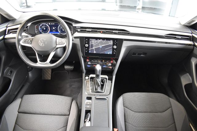 Volkswagen Arteon 2.0TDI Shooting Brake DSG LED LiveCo ACC