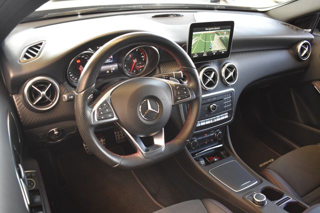 Mercedes-Benz A 220 4Matic Aut. AMG-line LED H&K Alcantara PDC