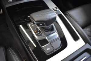 Audi Q5 Sportb. 40TDI quattro S Line OpenSky S-Sitze