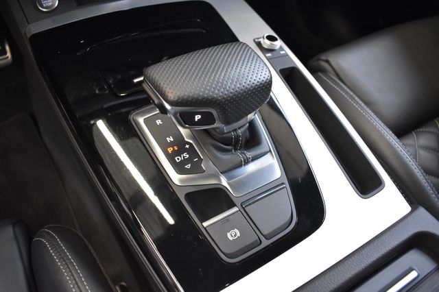 Audi Q5 Sportb. 40TDI quattro S Line OpenSky S-Sitze