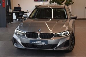BMW 320d Touring Aut. LED CurvedD HeadUp AHK RFK LCI