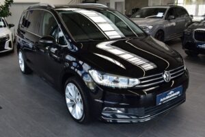 Volkswagen Touran 2.0TDI DSG Highline LED AHK RFK Standhz.