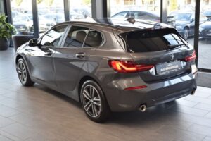 BMW 118d Limo Advantage Aut. LED HUD ACC LiveCockpit