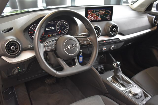 Audi Q2 30TDI S-tronic LED VirtualC Tempomat LaneAss.