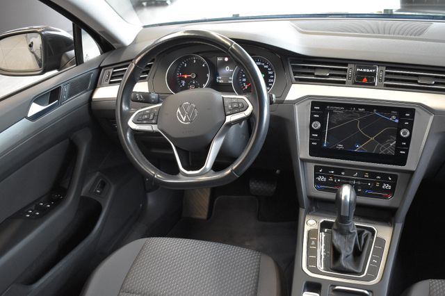 Volkswagen Passat Variant 2.0TDI DSG LED ACC RFKamera DAB