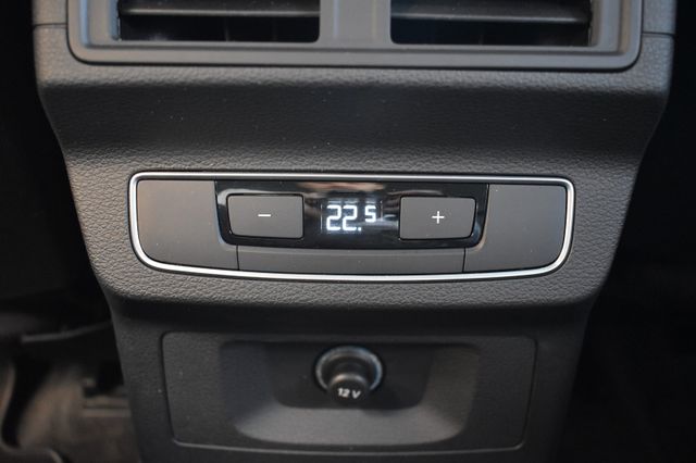Audi Q5 50TFSIe quattro S-tronic LED VirtualCo Navi3D