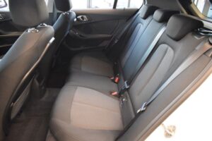 BMW 118d Limo Advantage Aut. LED LiveCockpit DAB 17"