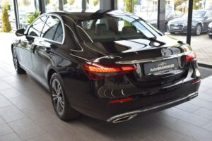Mercedes-Benz E220d Limo Avantgarde 9G-tronic LED AIR WideScr.