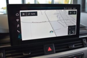Audi A4 Avant 35TFSI S-tronic LED Navi Tempomat RFKam
