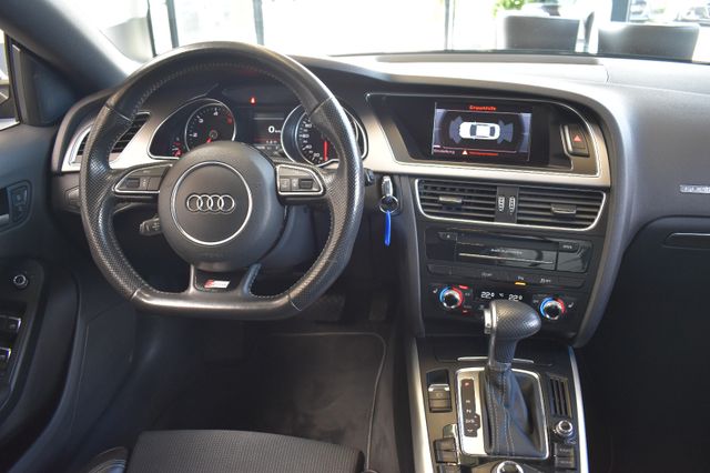 Audi A5 Sportb 2.0TDI quattro S-tronic S-Line MMI ACC
