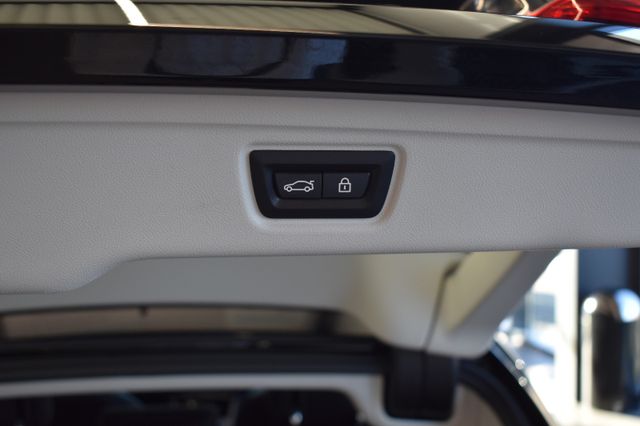 BMW 320d Touring Advantage Aut. Laser AHK PanoSD HUD