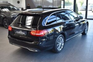 Mercedes-Benz C220d T Aut. 4Matic Avantgarde LED AHK Pano Navi