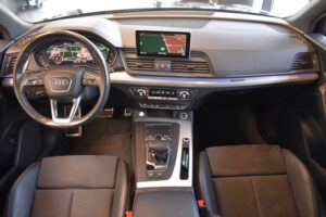 Audi Q5 2.0TDI quattro S-tron. S-Line LED Virtual AIR