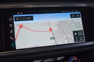Audi Q3 35TDI S-tronic LED Navi3D VirtualC ACC RFKam.