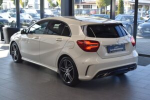 Mercedes-Benz A 220 4Matic Aut. AMG-line LED H&K Alcantara PDC