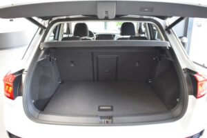 Volkswagen T-Roc 2.0TDI Style Schalter Navi3D AHK PDC DAB