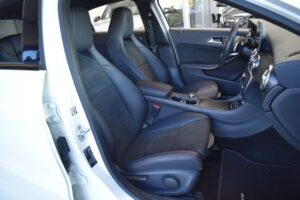 Mercedes-Benz A 220 4Matic Aut. AMG-line LED H&K Alcantara PDC