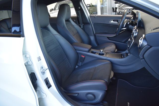 Mercedes-Benz A 220 4Matic Aut. AMG-line LED H&K Alcantara PDC