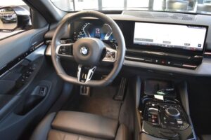 BMW 520d Limo xDrive Aut. M Sport LED Curved HUD 19"
