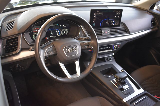 Audi Q5 50TFSIe quattro S-tronic LED VirtualCo Navi3D