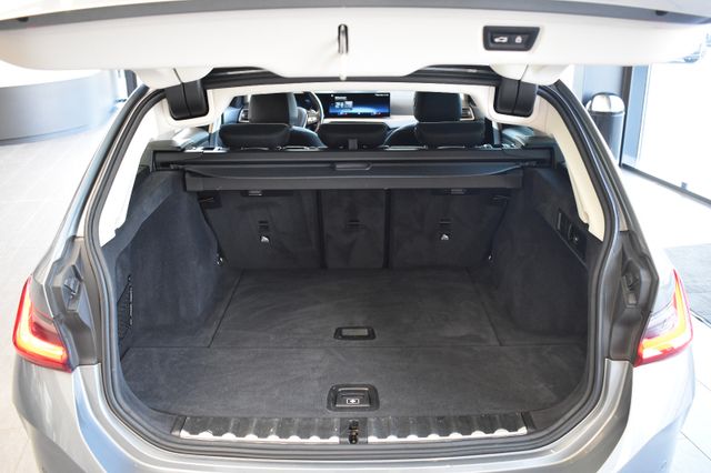BMW 320d Touring Aut. LED CurvedD HeadUp AHK RFK LCI