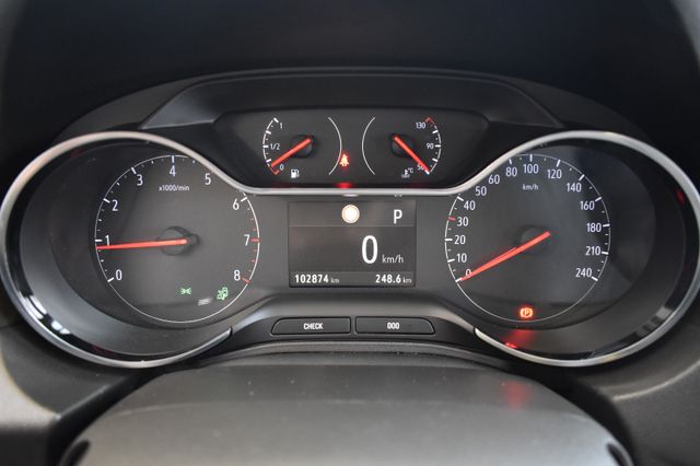 Opel Grandland X 1.5D Aut Ultimate LED Pano ACC Leder