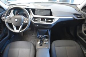 BMW 118d Limo Advantage Aut. LED HUD ACC LiveCockpit