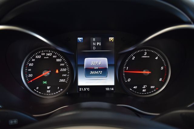 Mercedes-Benz C220d T Aut. 4Matic Avantgarde LED AHK Pano Navi