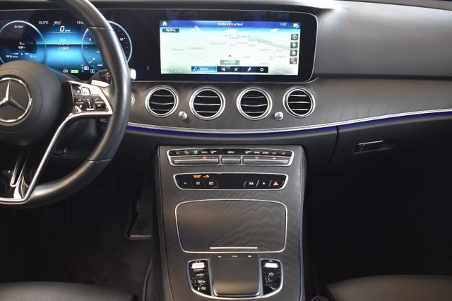 Mercedes-Benz E220d Limo Avantgarde 9G-tronic LED AIR WideScr.