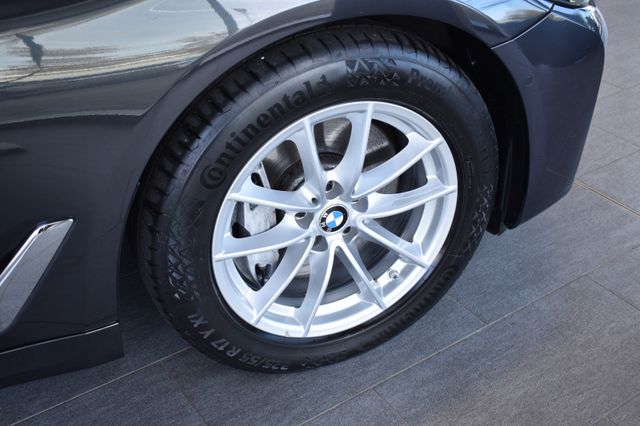 BMW 530d xDrive Touring Steptr. Laser Live HUD Leder
