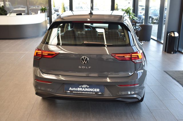 Volkswagen Golf 8 Limo Life LED LiveC AHK RFKamera ACC Lane
