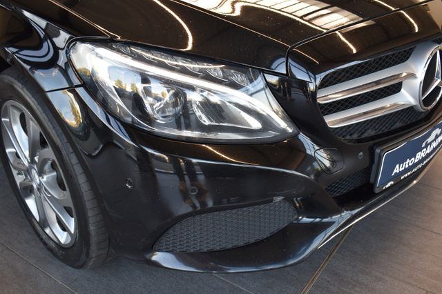 Mercedes-Benz C220d T Aut. 4Matic Avantgarde LED AHK Pano Navi
