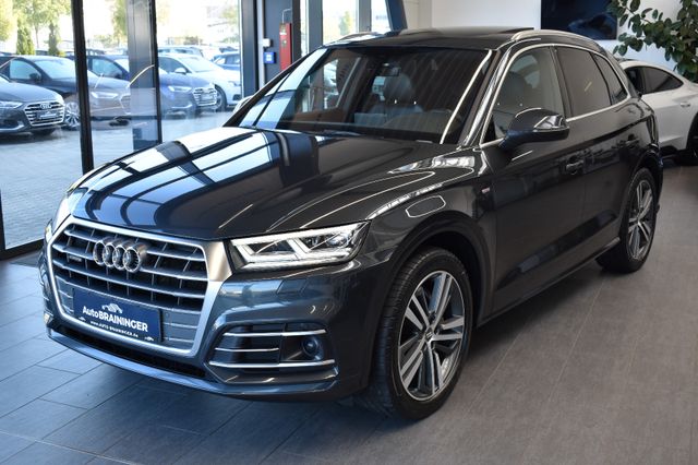 Audi Q5 2.0TDI quattro S-tron. S-Line LED Virtual AIR