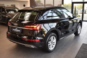 Audi Q5 50TFSIe quattro S-tronic LED VirtualCo Navi3D