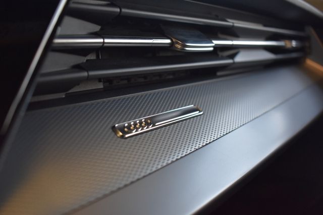 Audi A3 Sportb. 35TDI S-tronic S Line Matrix HUD ViCo