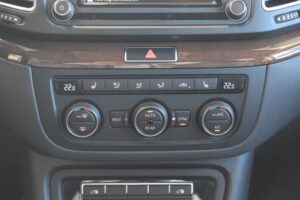 Volkswagen Sharan 2.0TDI DSG Comfortline 7-Sitzer Navi ACC